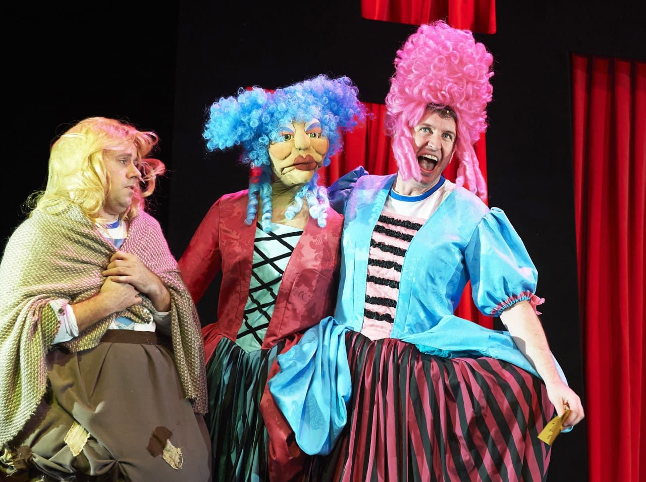 NEWS: Potted Panto to return to the West End for festive run